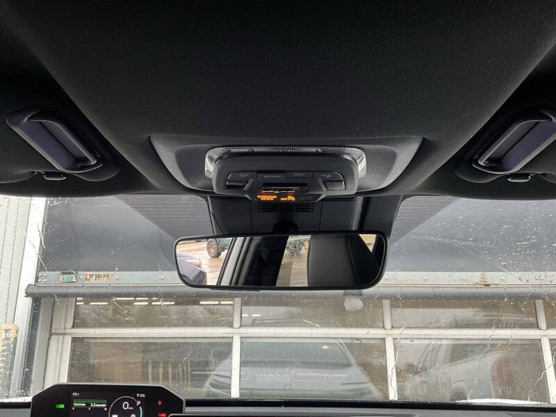 2026 Toyota bZ XLE Plus