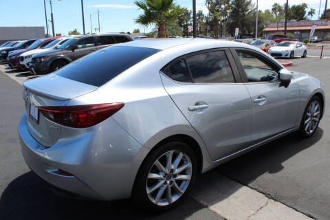 2018 Mazda MAZDA3 Touring
