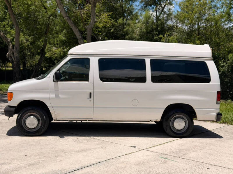 2006 Ford E-Series E-250