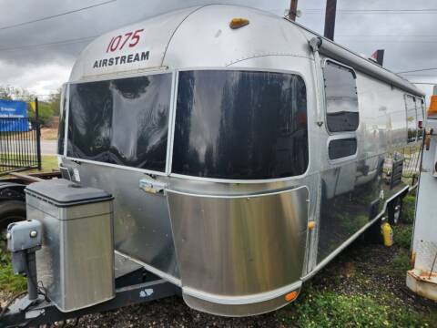 2007 Airstream  Safari Ls Special Edition  for sale at C.J. AUTO SALES llc. in San Antonio TX