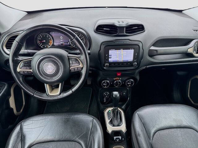 2017 Jeep Renegade Deserthawk