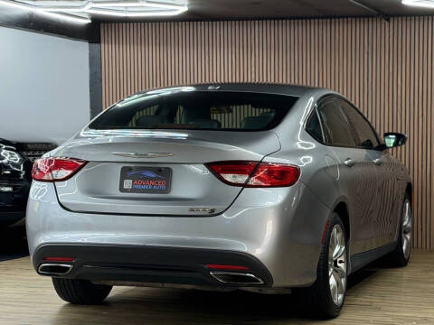 2015 Chrysler 200 S