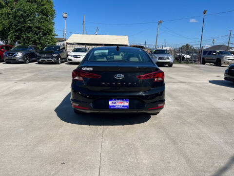2019 Hyundai Elantra SEL