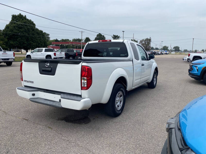 2017 Nissan Frontier S