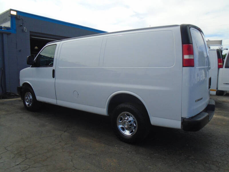 2018 Chevrolet Express 2500