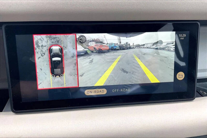 2022 Land Rover Defender 110 X-Dynamic SE