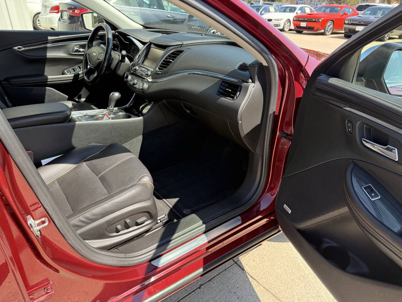 2017 Chevrolet Impala Premier photo 11