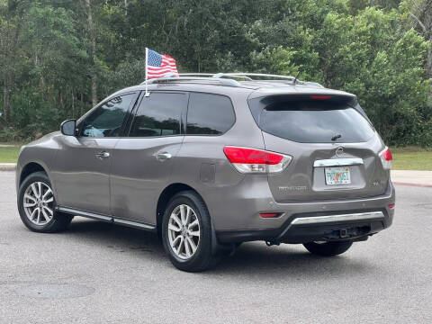 2014 Nissan Pathfinder SV