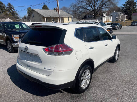 2016 Nissan Rogue SV