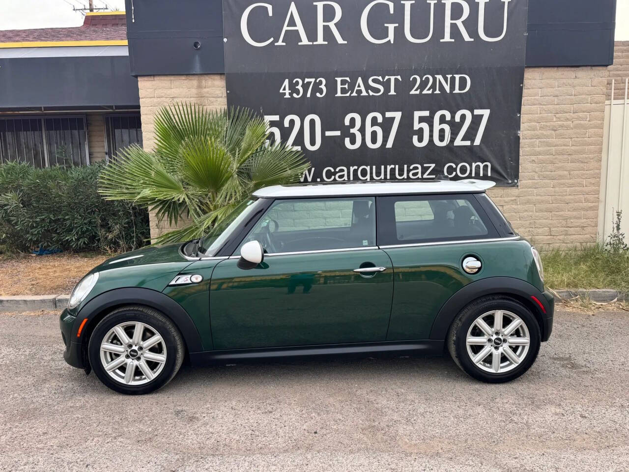 Dk. Green 2011 MINI Cooper S S 2dr Hatchback 2