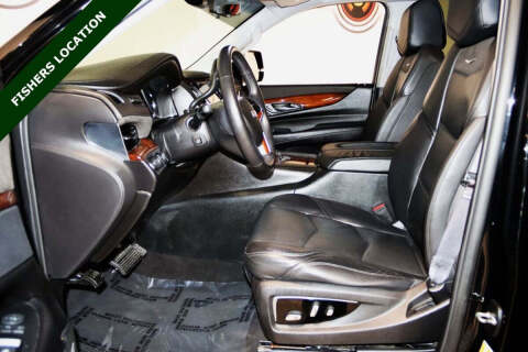 2017 Cadillac Escalade Luxury