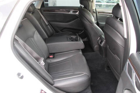 2015 Hyundai Genesis