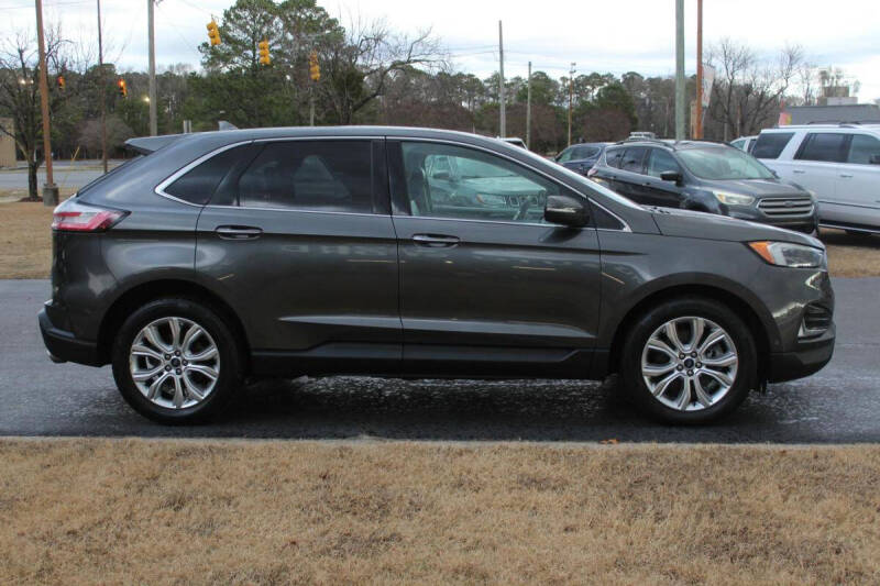 2020 Ford Edge Titanium