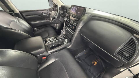 2024 Infiniti QX80 Luxe