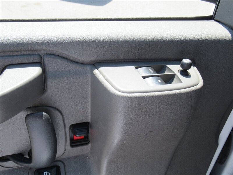 2022 GMC Savana 2500