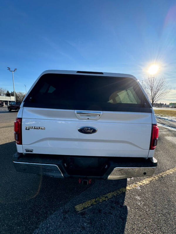 2017 Ford F-150 Lariat photo 9