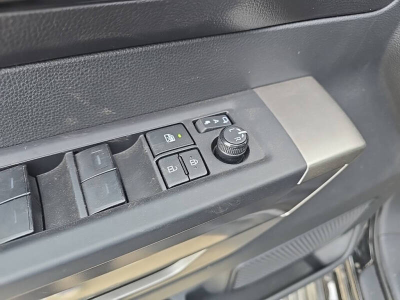 2025 Toyota Sequoia Platinum