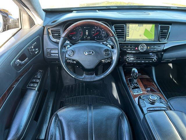 2016 Kia K900 Luxury V6