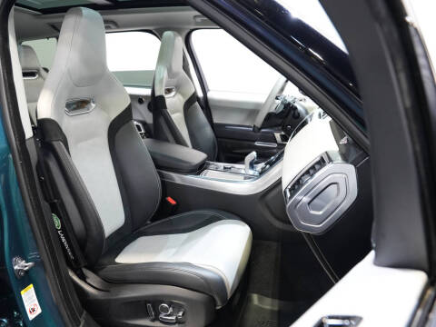 2020 Land Rover Range Rover Sport SVR