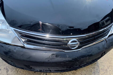 2011 Nissan Versa 1.8 S