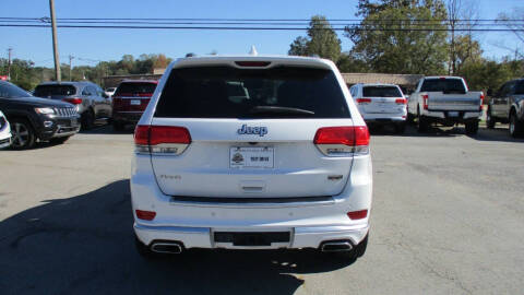 2017 Jeep Grand Cherokee Summit