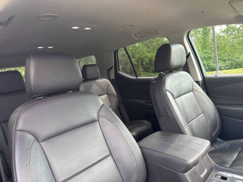 2021 Chevrolet Traverse LT Leather