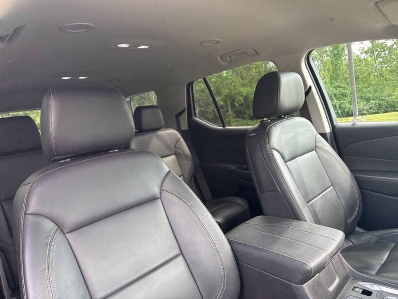 2021 Chevrolet Traverse LT Leather