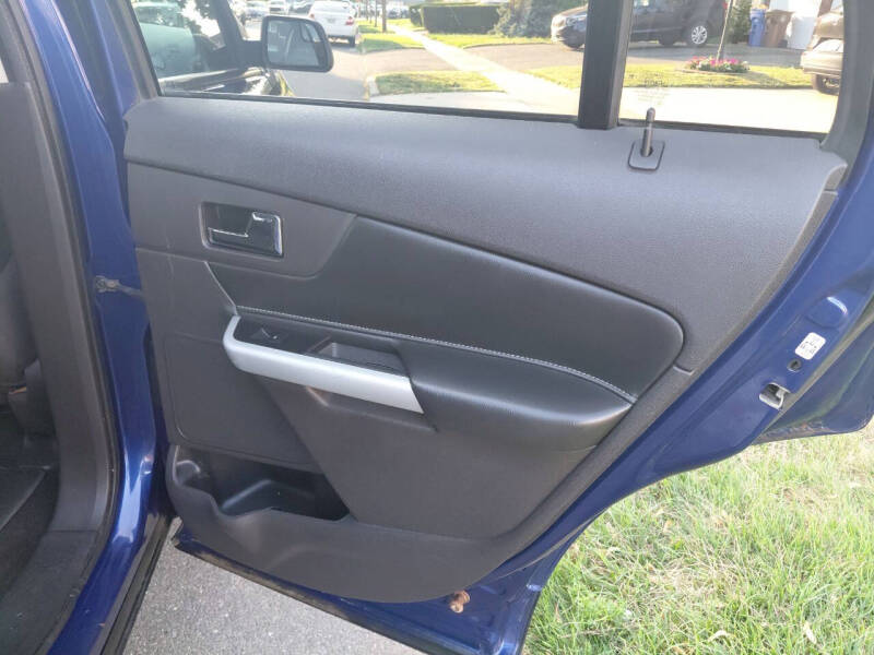 2013 Ford Edge SE