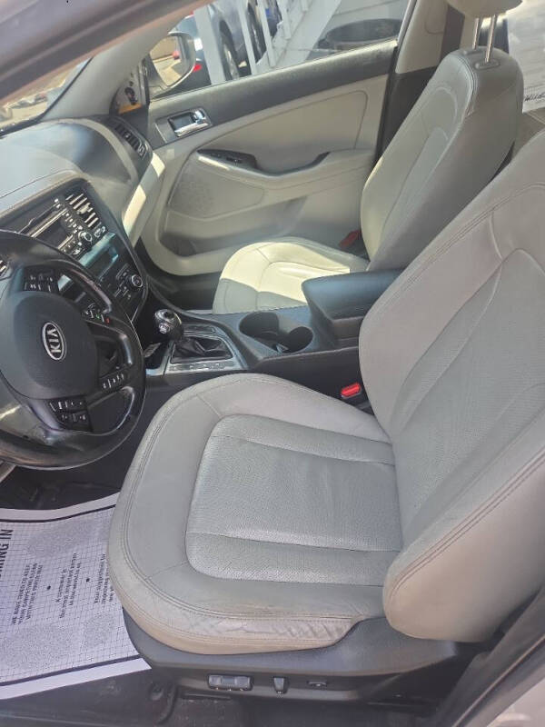 2011 Kia Optima EX