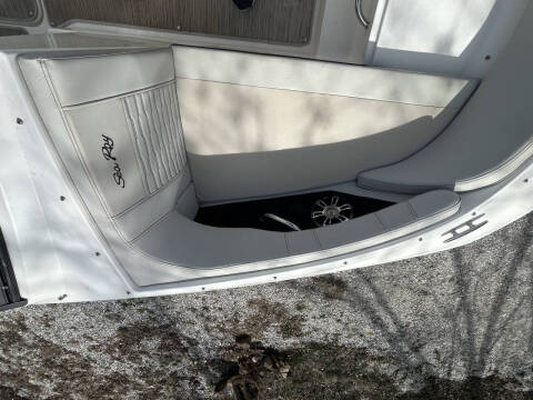 2023 Sea Ray SPX 190