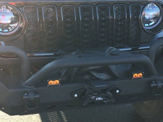 2024 Jeep Gladiator Willys