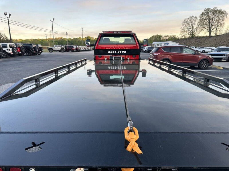 2023 International CV515