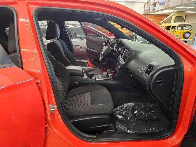 2019 Dodge Charger SXT