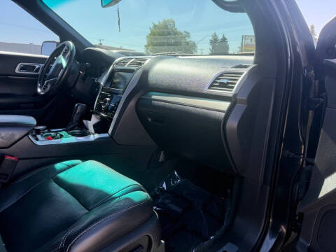 2014 Ford Explorer Sport