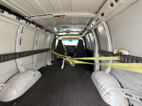 2018 Chevrolet Express 2500