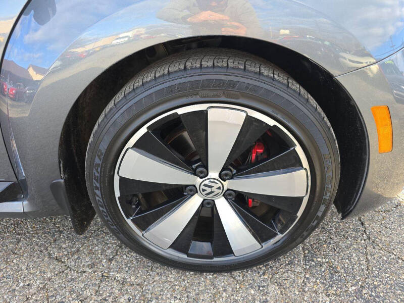 2014 Volkswagen Beetle Convertible