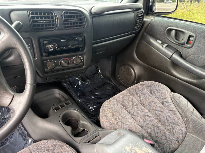 1998 Chevrolet S-10 LS