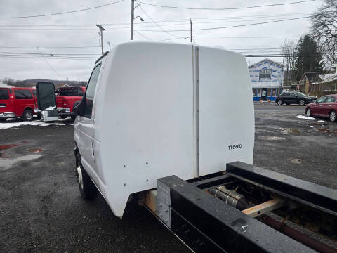 2011 Ford E-Series E-450 SD