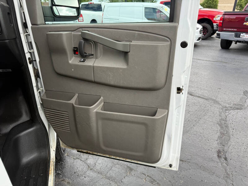 2019 Chevrolet Express 2500