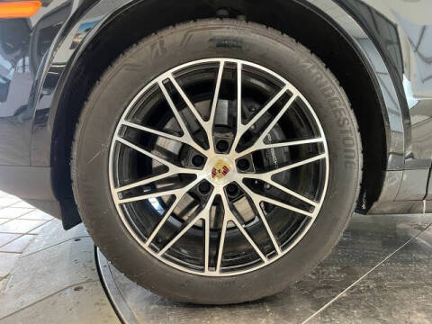 2024 Porsche Cayenne