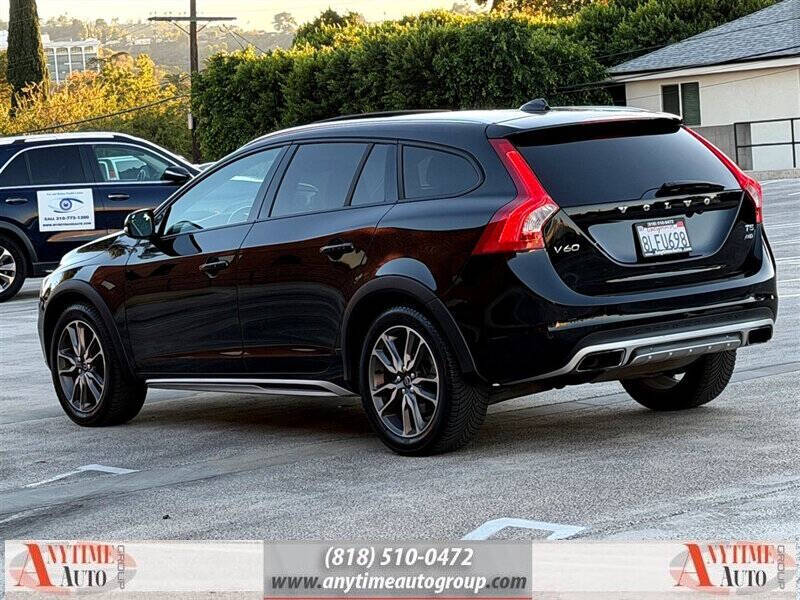 2016 Volvo V60 Cross Country T5