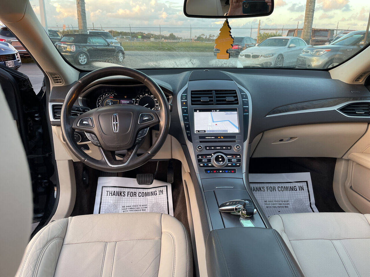 2017 Lincoln MKZ Sedan - $15,900