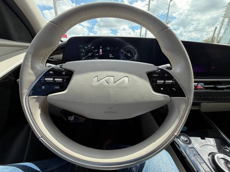 2023 Kia Niro EV Wind