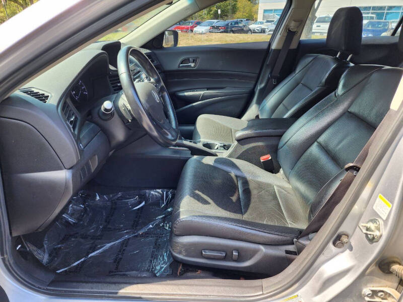 2013 Acura ILX 2.0L w/Tech