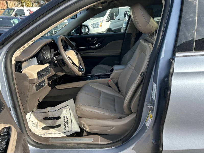 2022 Lincoln Corsair Standard