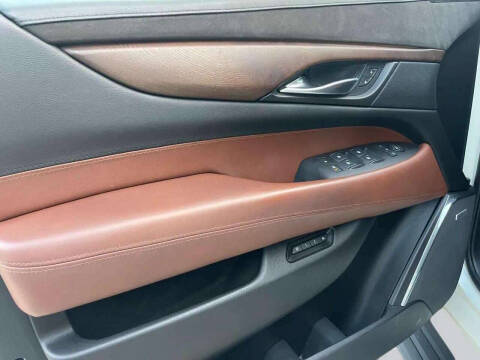 2015 Cadillac Escalade Premium