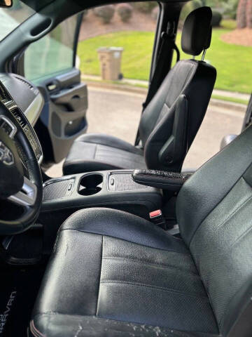 2017 Dodge Grand Caravan GT