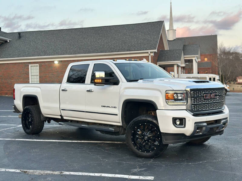 2019 GMC Sierra 3500 Denali HD Denali's photo