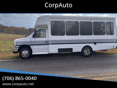 2017 Ford E-Series E-450 SD