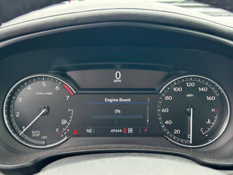 2022 Cadillac XT4 Premium Luxury